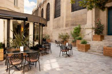 Restaurant et Bar dans 1er arrondissement à Paris · Hôtel Lumen Paris Louvre
