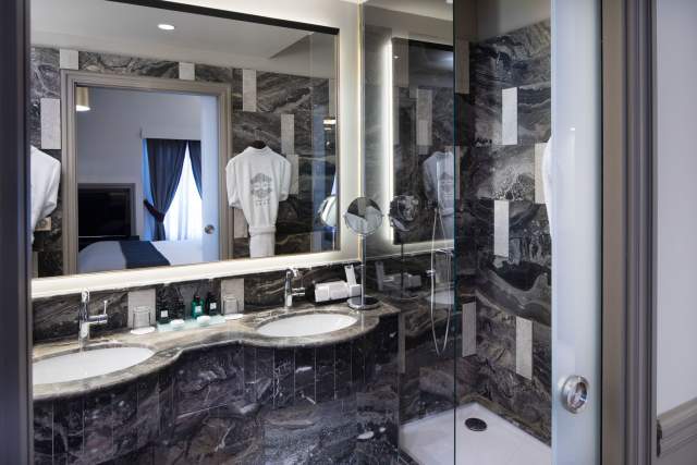 Boutique Hôtel 4 étoiles Paris · Hôtel Lumen Paris Louvre